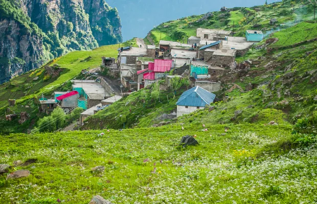 Hidden Himalayan Villages of Himachal That Tourists Still Don’t Know About