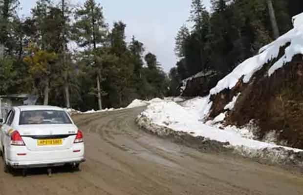 Manali to Leh Taxi Service