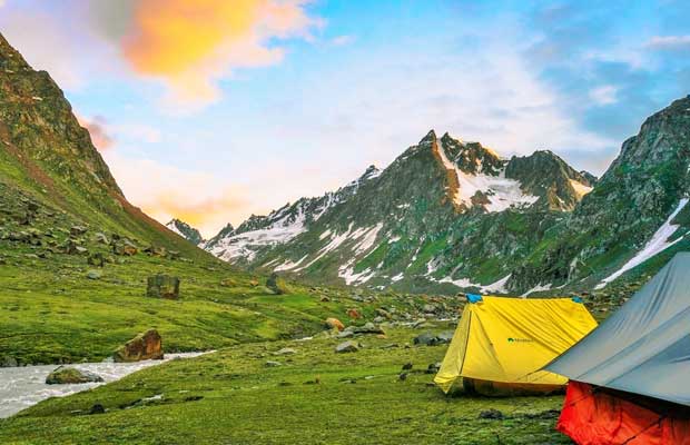 Popular Trekking Trails in Himachal Pradesh
